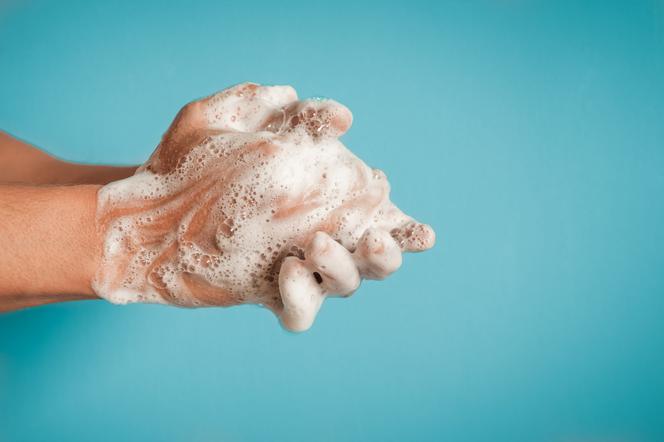 Mydło antybakteryjne: pomaga czy szkodzi skórze? 