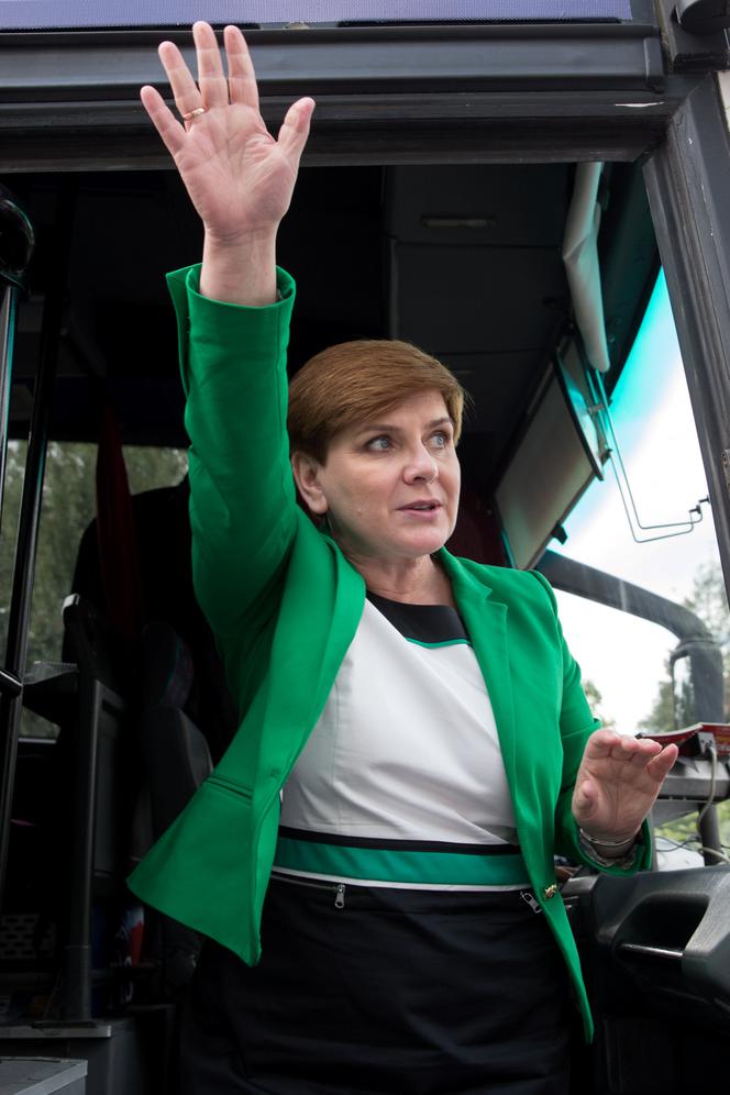 Kopacz straci stołek, Szydło zachoruje