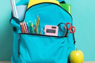 Back to school.  Wyprawka szkolna 2025. Lista, co kupić i gdzie najtaniej
