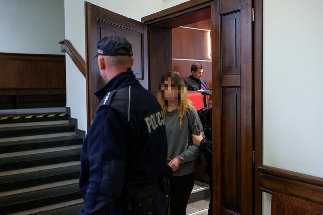 Tajny proces dziewczyny oskarżonej o usiłowanie zabójstwa matki