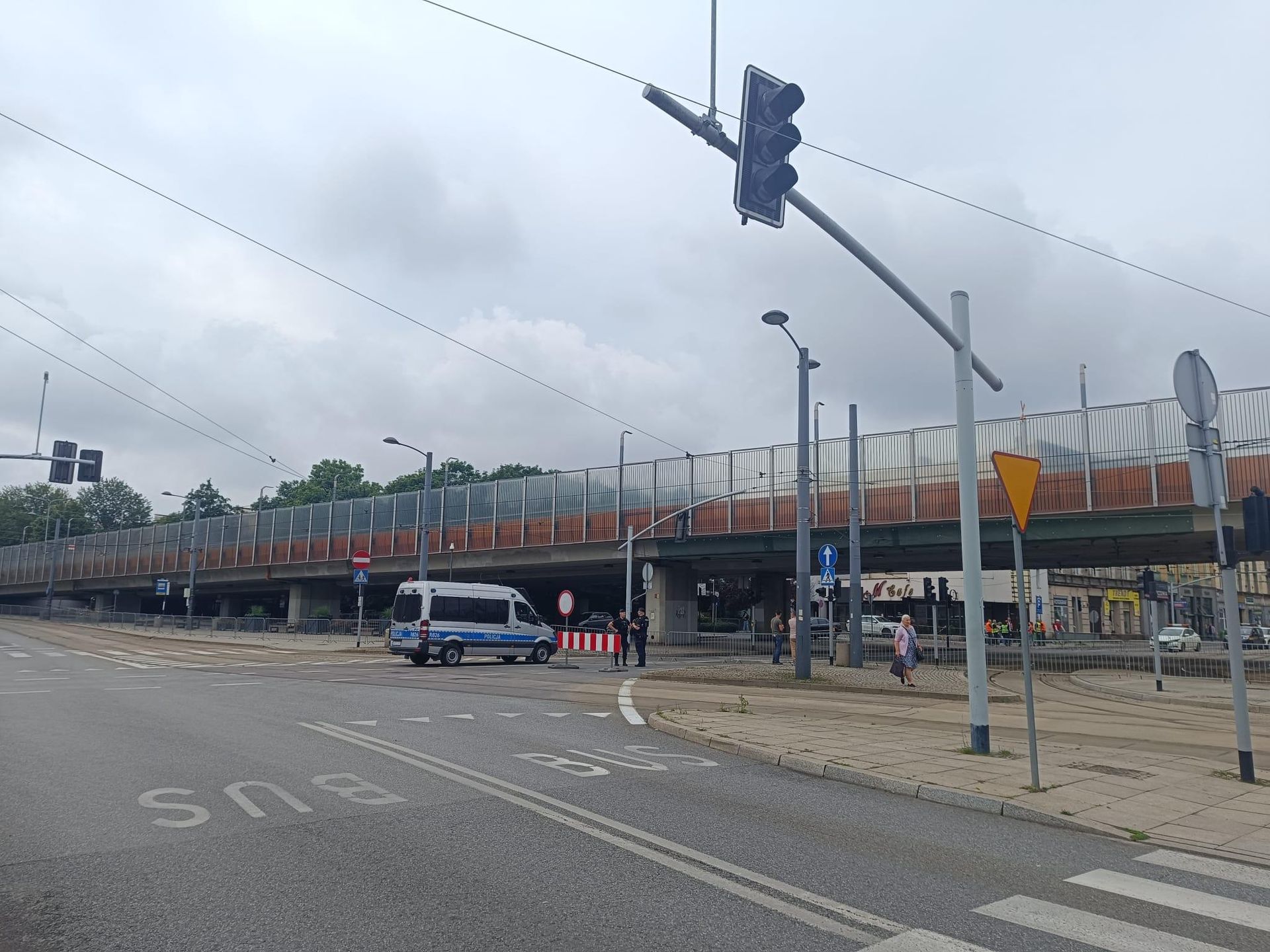 Estakada na Rynkiem w Chorzowie wyłączona z ruchu. Miasto czeka drogowy paraliż