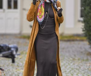 Monika Olejnik w chuście w 2024 r.