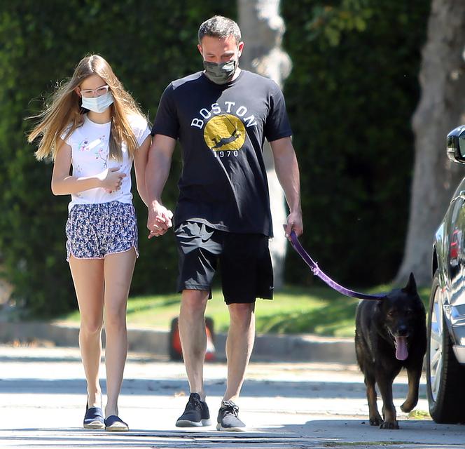 Ben Affleck z córką i psem