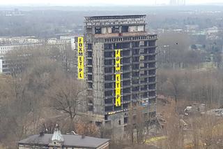 Wyburzanie Szkieletora w Sosnowcu