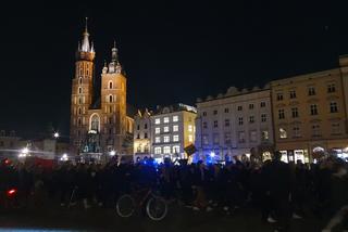 Strajk Kobiet coraz głośniejszy! Będzie „walić w gary!”. Zobacz, co wydarzy się dziś w Krakowie
