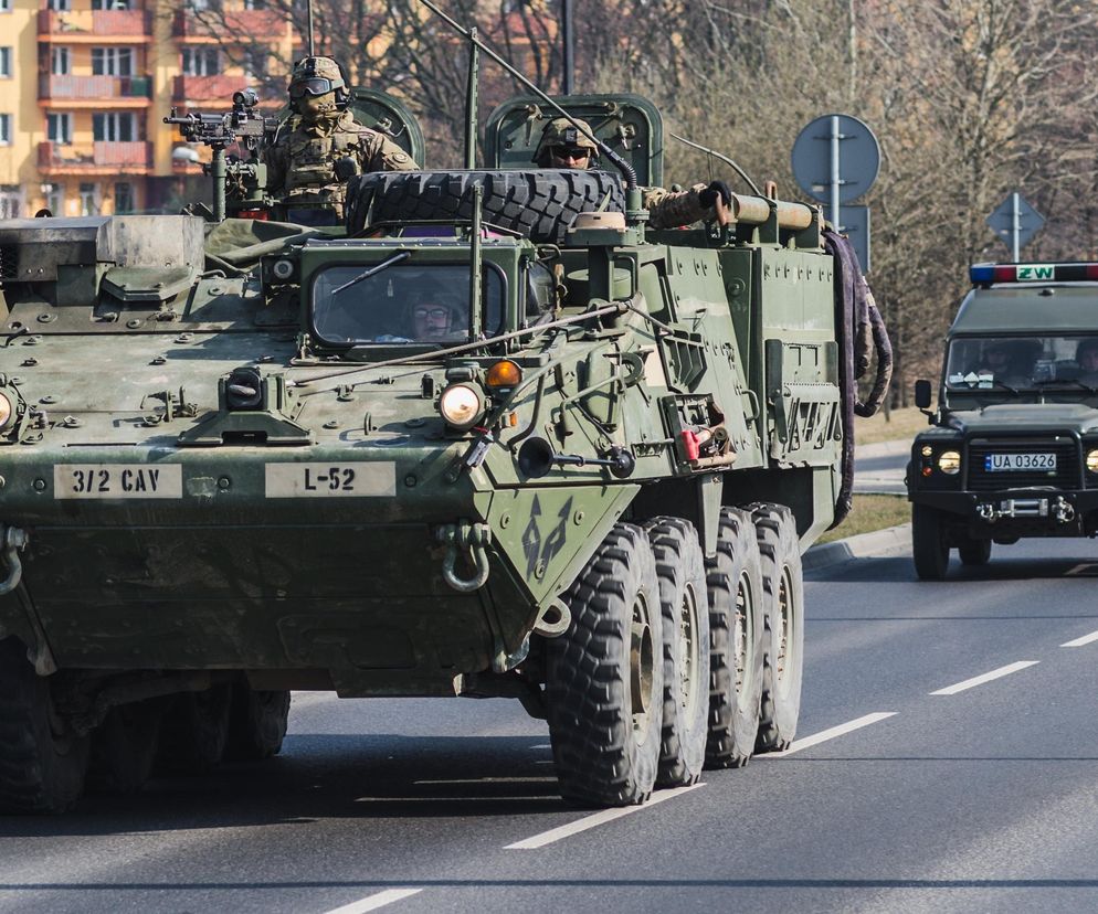 Po drogach będą poruszać się kolumny wojskowe. Kierowcy powinni zachować szczególną ostrożność 