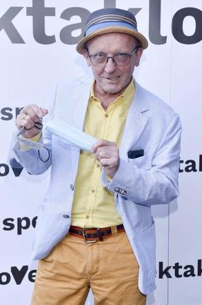 Artur Barciś 140 km jedzie po szczepionkę