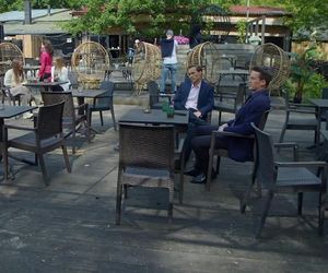 M jak miłość odc. 1887. Jakub Karski (Krzysztof Kwiatkowski), Olek (Maurycy Popiel)