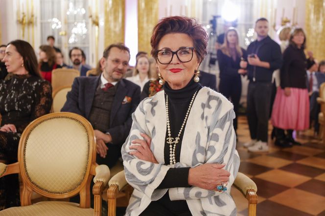 Jan Frycz nie do poznania! Aktor pojawił się łysy na salonach