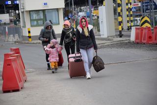 Ukraińcy usprawnili odprawę matek z dziecmi na granicy [ZDJĘCIA]