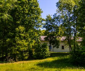 Dom rodzinny Czesława Miłosza na Litwie. Zwiedzanie muzeum, dojazd, atrakcje w pobliżu