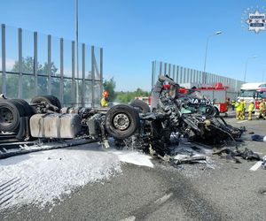 Tragiczny wypadek na A4 w Zabrzu: Kierowca ciężarówki nie żyje! Autostrada zablokowana