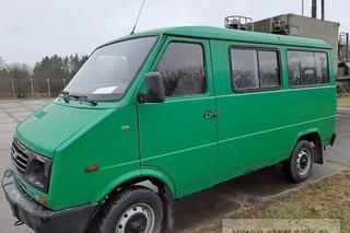 Wojsko sprzedaje swoje skarby. Ceny tych pojazdów zwalają z nóg 