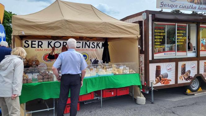 Stoiska wystawców podczas Jarmarku św. Stanisława można zwiedzać w godz. 10.00-18.00 w dn. 10 i 11 maja