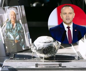 Prezydent Nawrocki uhonorował zmarłego Stanisława Sojkę podczas pogrzebu. Wyjątkowe wyróżnienie. Bardzo trudno mówić o Nim w czasie przeszłym