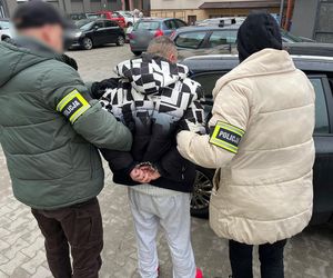 Oszukali metodą na policjanta ponad 40 osób. Straty szły w miliony