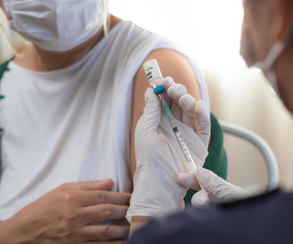 Masz powikłanie po szczepionce przeciw COVID-19? Możesz ubiegać się o odszkodowanie