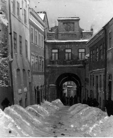 Czy zima kiedyś była inna? Zobaczcie stare zdjęcia Lublina pod śnieżną kołderką