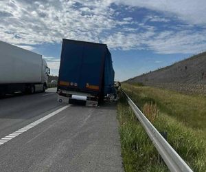 Wypadek na autostradzie A1. Zderzyły się ciężarówki