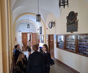 Maturzyści z Rzeszowa rozpoczęli egzaminy 