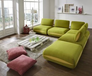 sofa w salonie