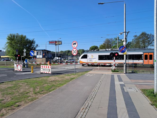Przejazd kolejowy Starachowice Zachodnie otwarty