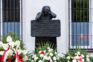  Uroczyste obchody 86. rocznicy II wojny światowej w Wieluniu.  Nigdy więcej wojny