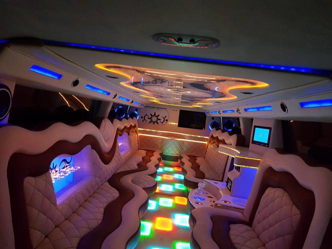Holiday Limo