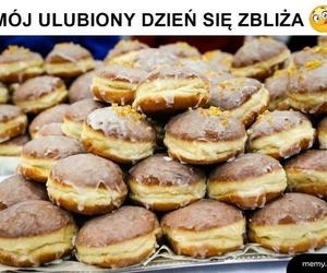 Memy z Tłustym Czwartkiem w roli głównej. Rozbawią cię do łez