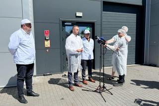 Aksam. Wznowienie produkcji w fabryce paluszków beskidzkich