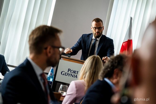 Posiedzenie sejmowej Komisji Infrastruktury w Porcie Gdynia