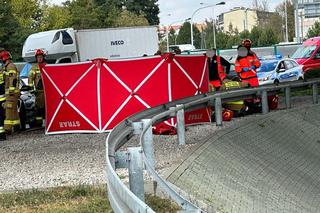 Zderzenie 5 aut w Warszawie. Jeden z kierowców reanimowany