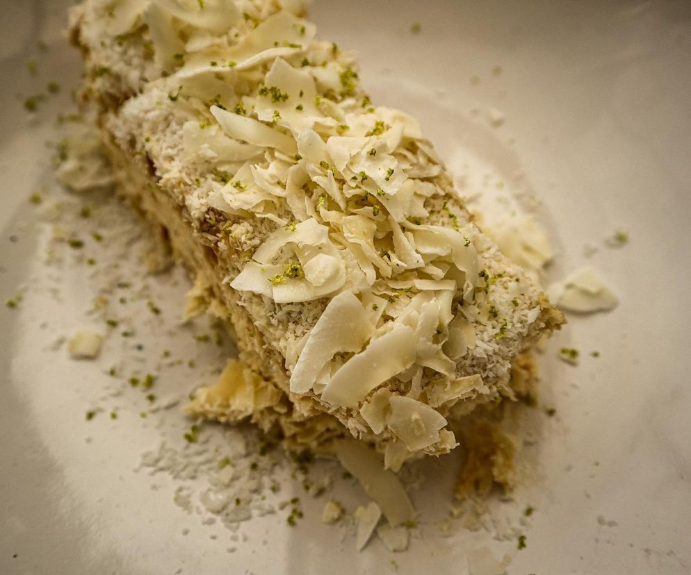 Pistacjowo-kokosowe ciasto bez grama glutenu. Rodzina będzie zachwycona