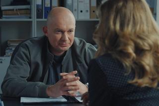 M jak miłość, odcinek 1745: Sylwia (Hanna Turnau), podkomisarz Zięba (Cezary Jankowski)