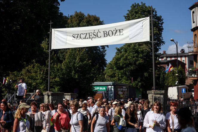 Pielgrzymka kobiet do Piekar. Przyszły tysiące pielgrzymów