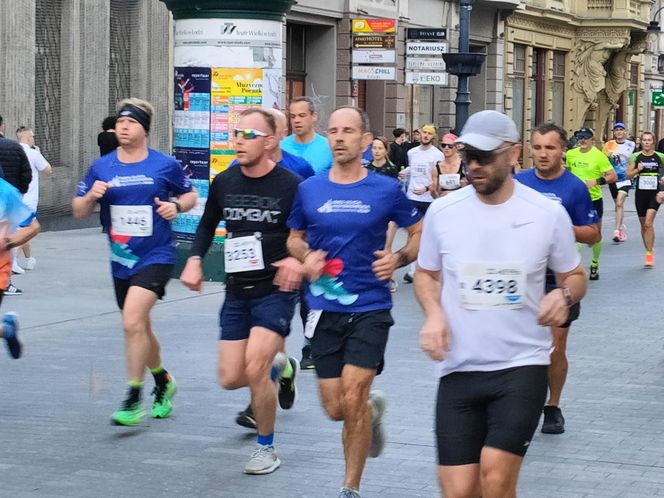 Rossmann Run 2025. Tłumy biegaczy wzięły udział w biegu ulicą Piotrkowską