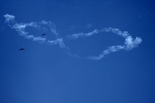 Podwójny kryzys wstrząsa światem. Napięcie na Bliskim Wschodzie i rosyjskie ataki na Kijów. Siemoniak ostrzega