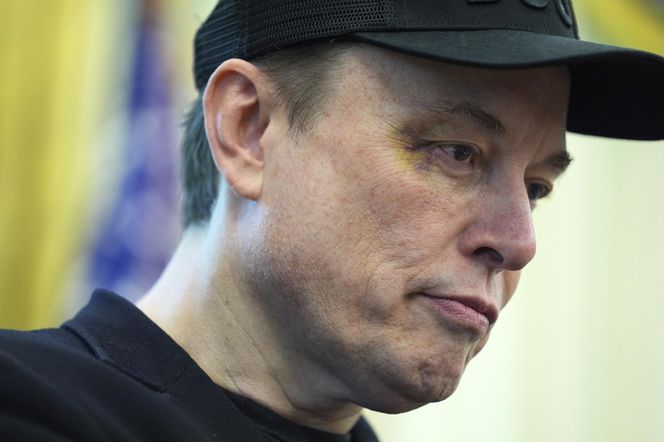Elon Musk w Białym Domu z podbitym okiem 