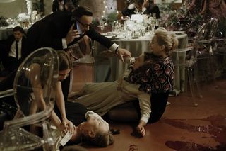 	Krew z krwi 3 odc. 2. Carmen (Agata Kulesza), Sandra (Izabela Kuna), Jan Wolski (Bartłomiej Topa), Anna Rota (Iwona Bielska)