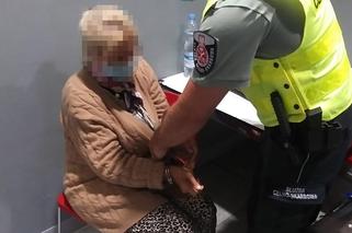 81-latka przemycała 5 kg heroiny! Wpadła na lotnisku Chopina