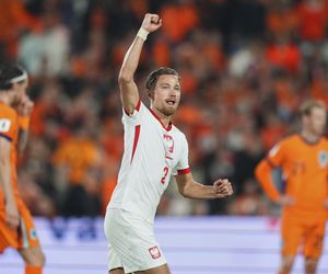 Holandia - Polska SKRÓT: Piękny gol Casha na wagę remisu! Udany debiut Jana Urbana