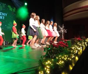 Koncert świąteczny Szkoły Podstawowej w Węgrowie
