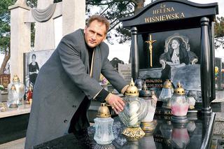 Alkohol na grobach nas jednoczy