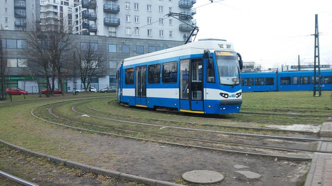 Uczniowie krakowskich podstawówek pojechali do szkoły za darmo [AUDIO]