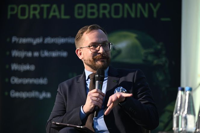 Odporność infrastruktury krytycznej w obliczu zagrożeń hybrydowych i konwencjonalnych