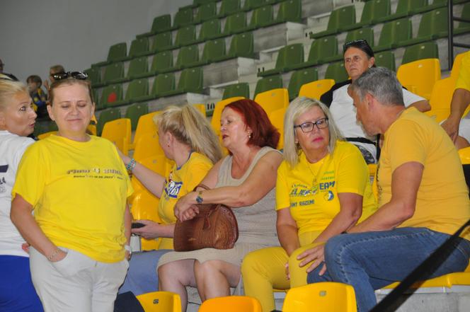 Kibice na meczu piłkarzy ręcznych KS Kielce - Energa MKS Kalisz