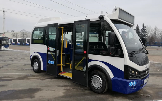 Mikroskopijne autobusy w Krakowie! Nowe pojazdy MPK zadziwiają krakowian 