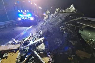 Jarek i jego córeczka Zuzia zginęli w strasznym wypadku na S3. Ruszyła zbiórka dla rodziny