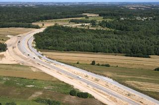 Trwa rozbudowa DK74 na odcinku  Gorajec-Szczebrzeszyn. Jaki jest postęp prac? [GALERIA]