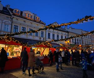 Świąteczne Miasteczko w Rzeszowie w 2024 roku. Zobacz listę wydarzeń